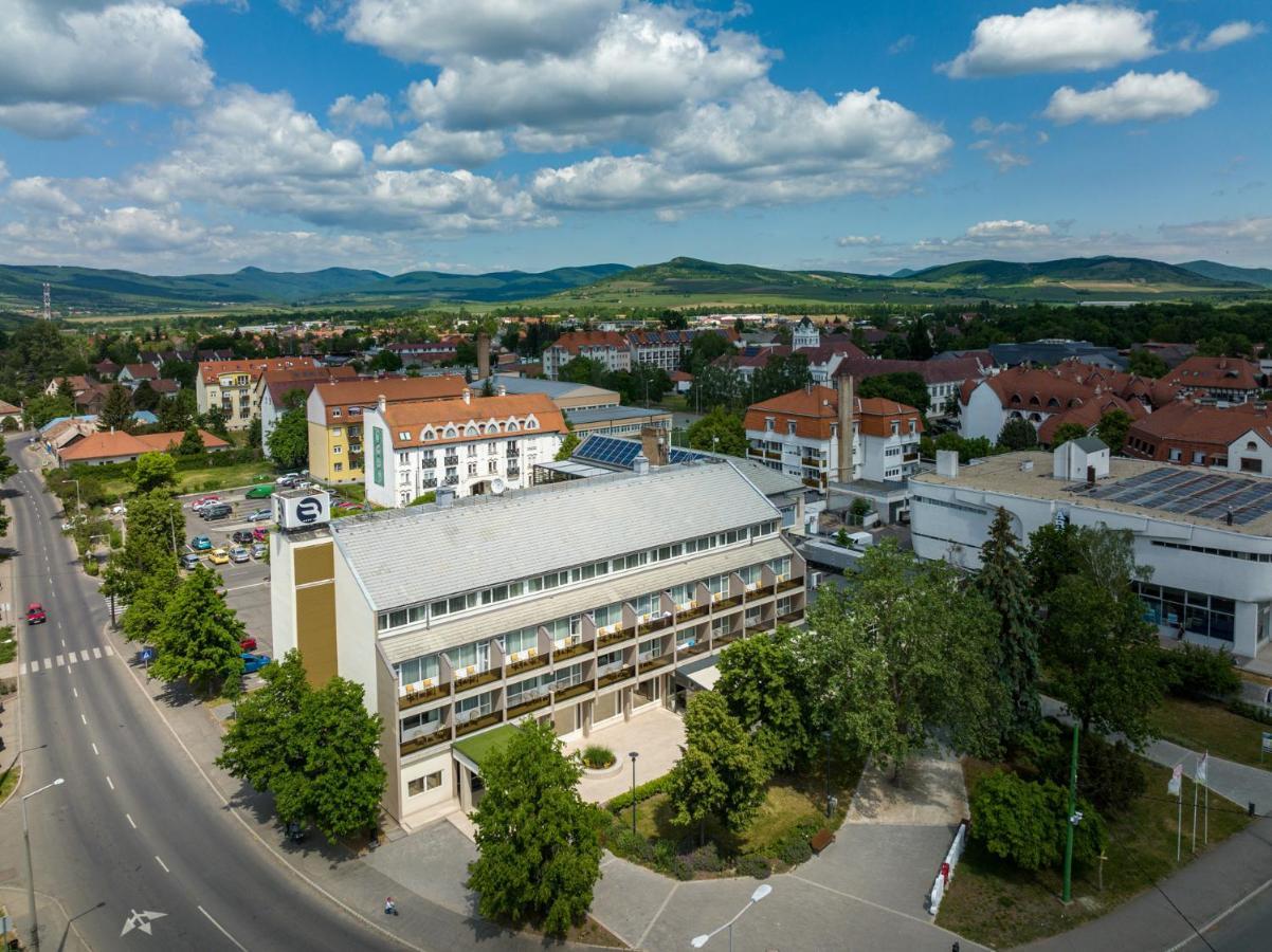 Hotel Bodrog Wellness & Elix Spa Sárospatak エクステリア 写真