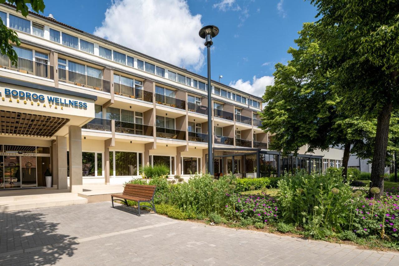 Hotel Bodrog Wellness & Elix Spa Sárospatak エクステリア 写真